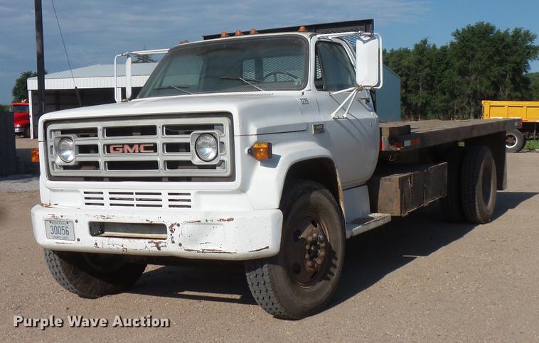 image for item EV9003 1976 GMC 6000 flat dump bed truck