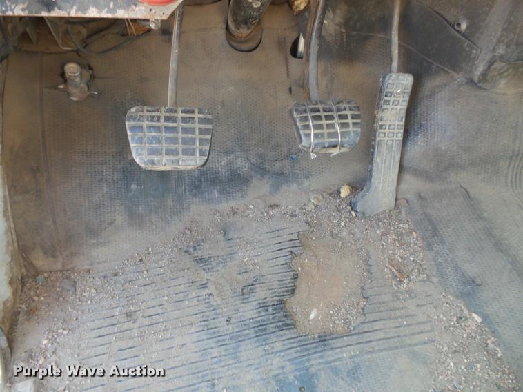 image for item EV9003 1976 GMC 6000 flat dump bed truck