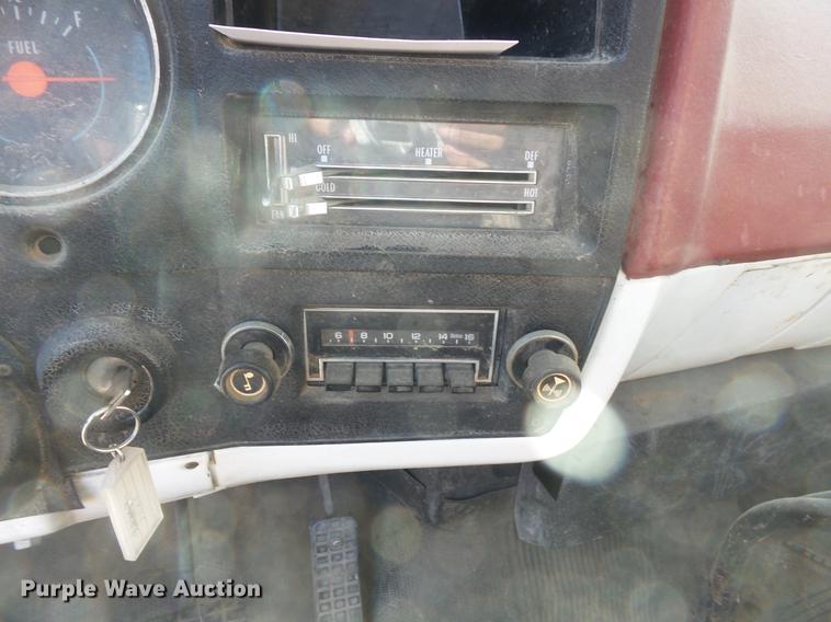 image for item EV9003 1976 GMC 6000 flat dump bed truck