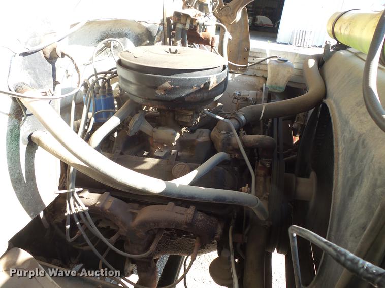 image for item EV9003 1976 GMC 6000 flat dump bed truck