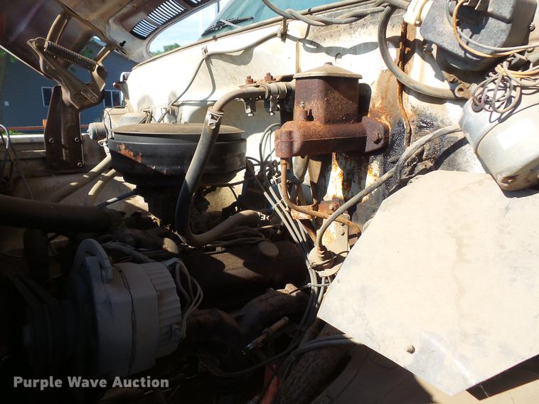 image for item EV9003 1976 GMC 6000 flat dump bed truck