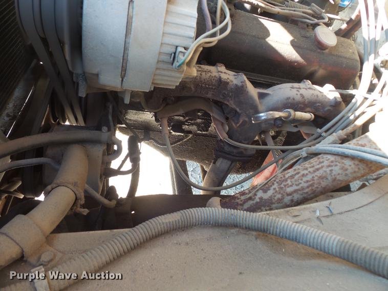 image for item EV9003 1976 GMC 6000 flat dump bed truck