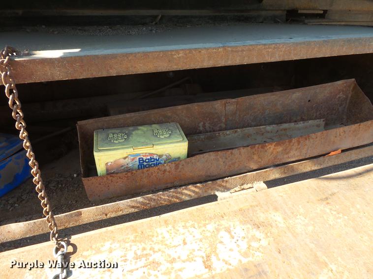 image for item EV9003 1976 GMC 6000 flat dump bed truck