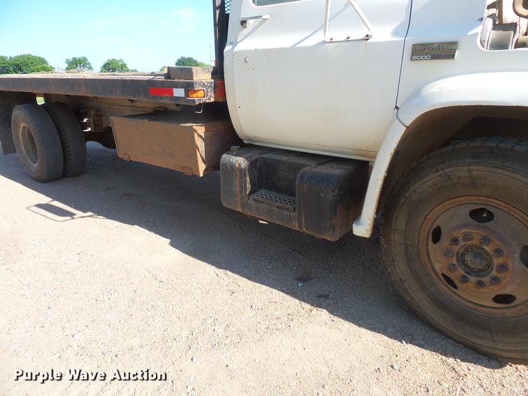image for item EV9003 1976 GMC 6000 flat dump bed truck