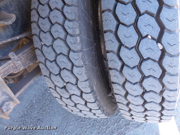 image for item EV9003 1976 GMC 6000 flat dump bed truck