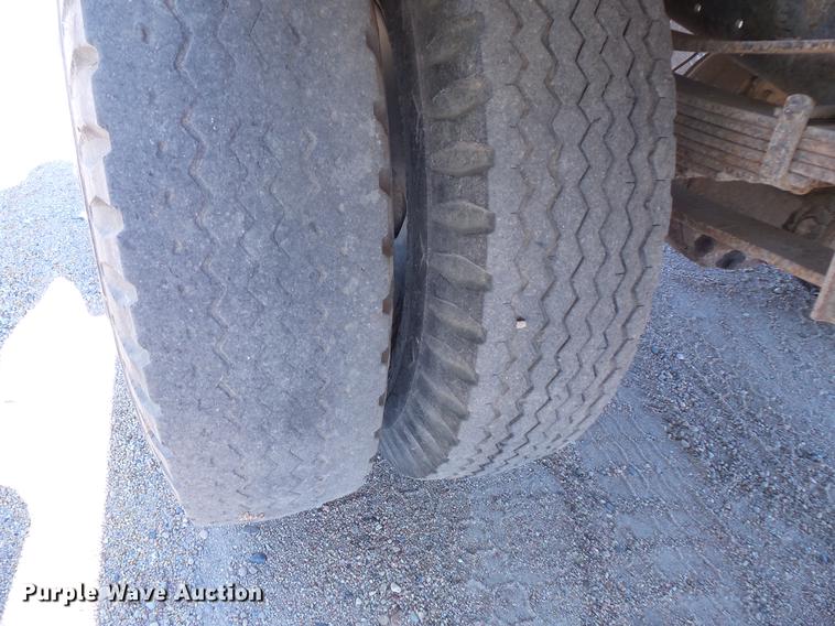 image for item EV9003 1976 GMC 6000 flat dump bed truck