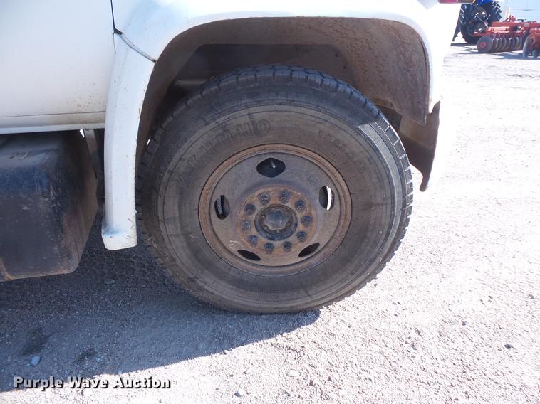 image for item EV9003 1976 GMC 6000 flat dump bed truck