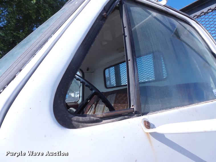 image for item EV9003 1976 GMC 6000 flat dump bed truck