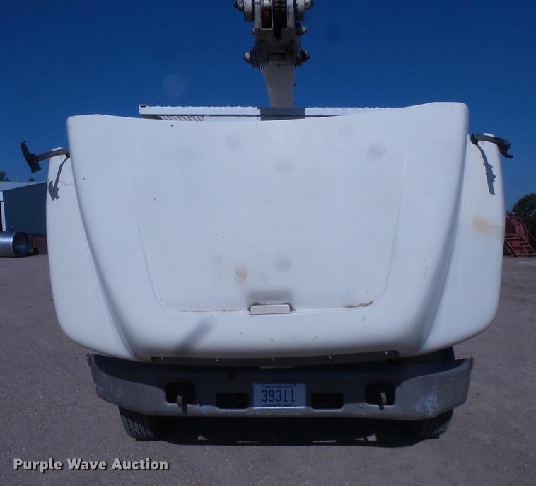 image for item EV9004 1995 Ford F700 bucket truck