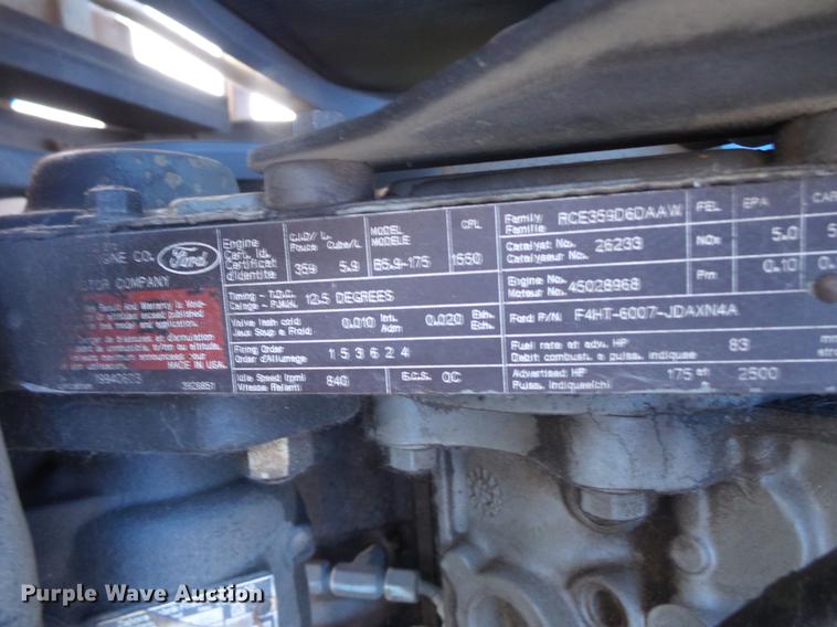 image for item EV9004 1995 Ford F700 bucket truck