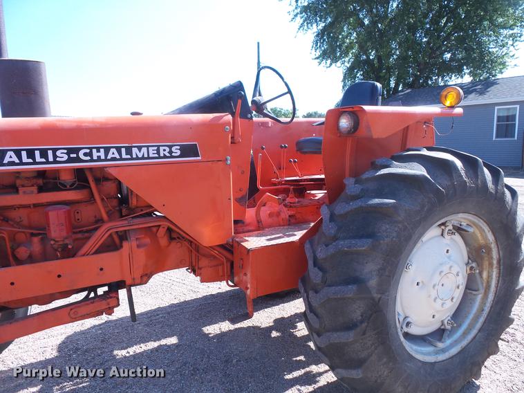 image for item EV9005 Allis Chalmers 185 tractor