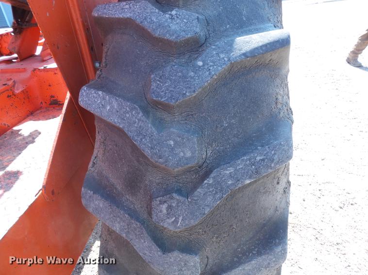 image for item EV9005 Allis Chalmers 185 tractor