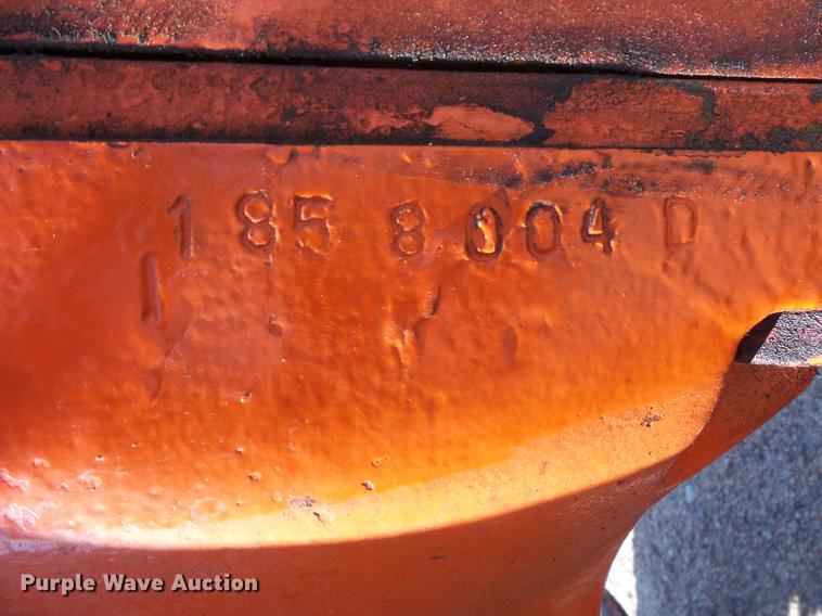 image for item EV9005 Allis Chalmers 185 tractor