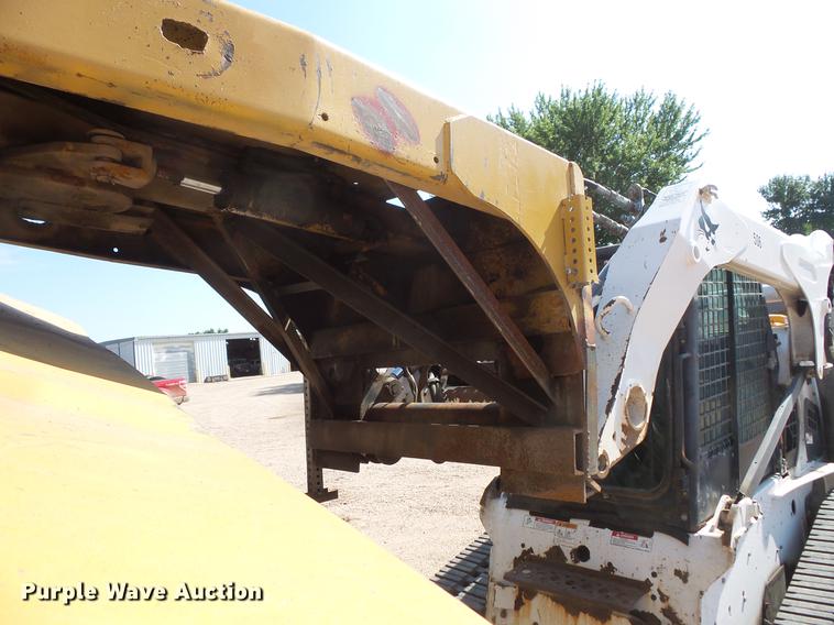 image for item EV9007 Skid steer broom