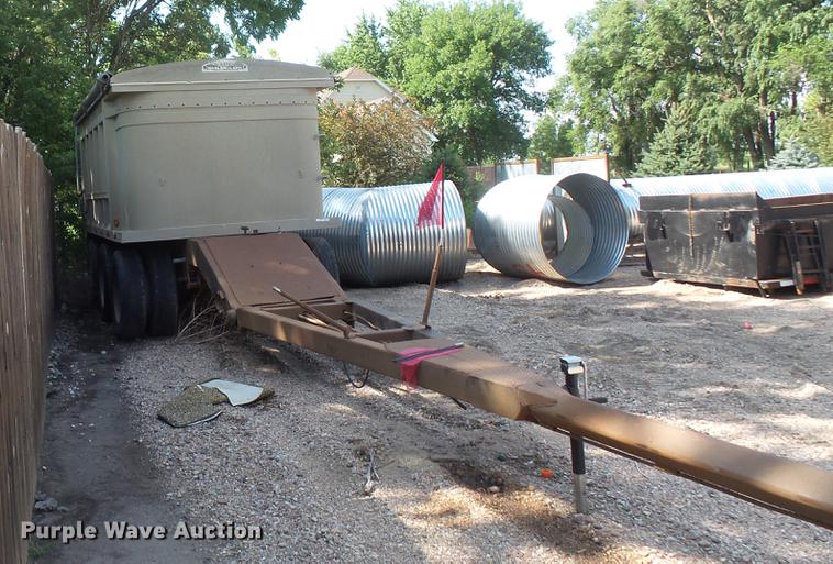 image for item EV9012 1988 pup trailer frame