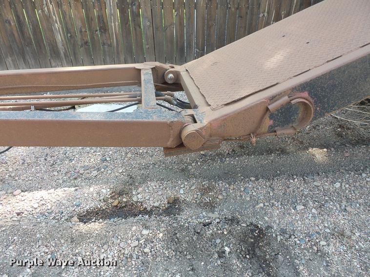 image for item EV9012 1988 pup trailer frame
