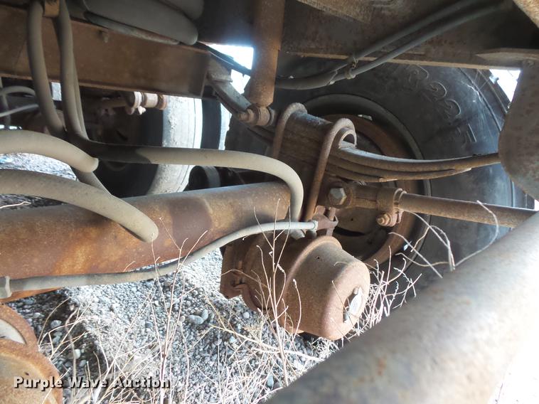 image for item EV9012 1988 pup trailer frame