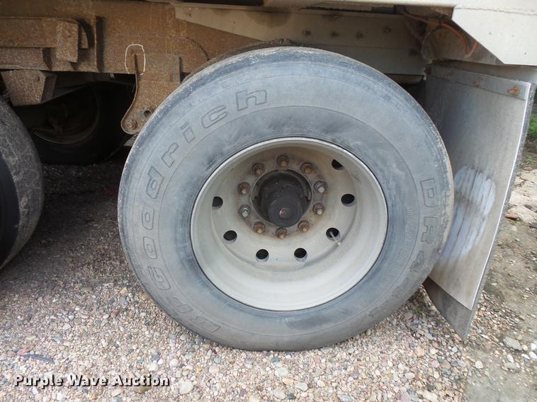 image for item EV9012 1988 pup trailer frame