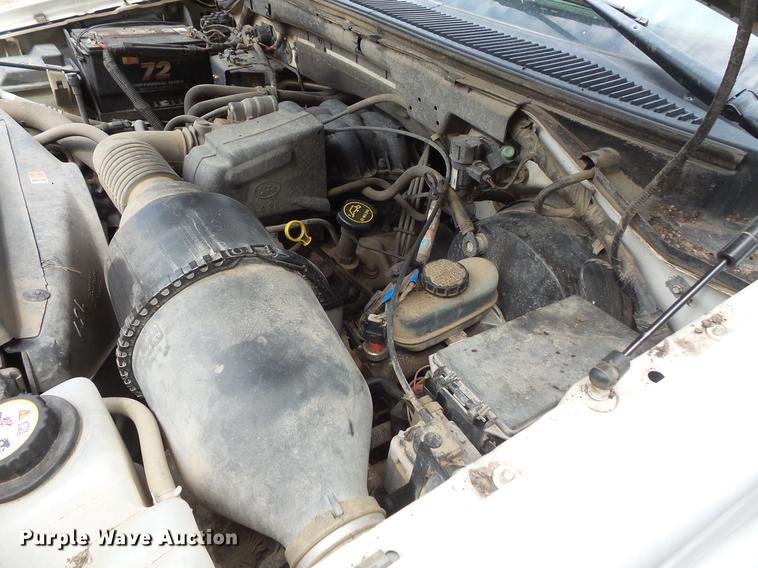 image for item EV9015 2002 Ford F150 pickup truck