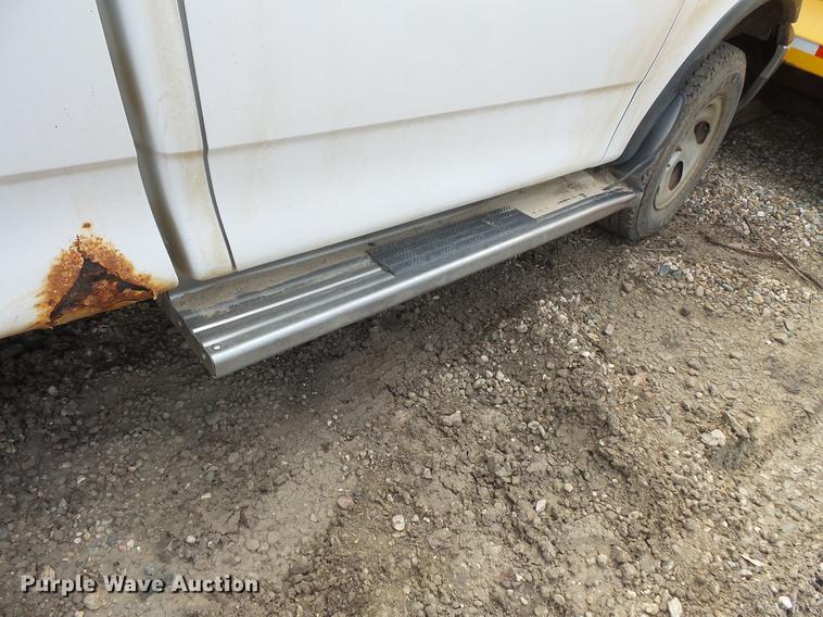 image for item EV9015 2002 Ford F150 pickup truck