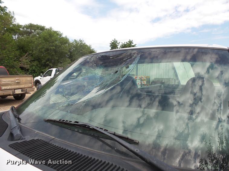 image for item EV9015 2002 Ford F150 pickup truck