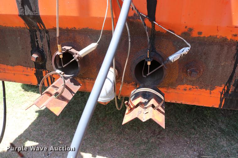 image for item EW9241 Cimline 39A-4 crack sealer