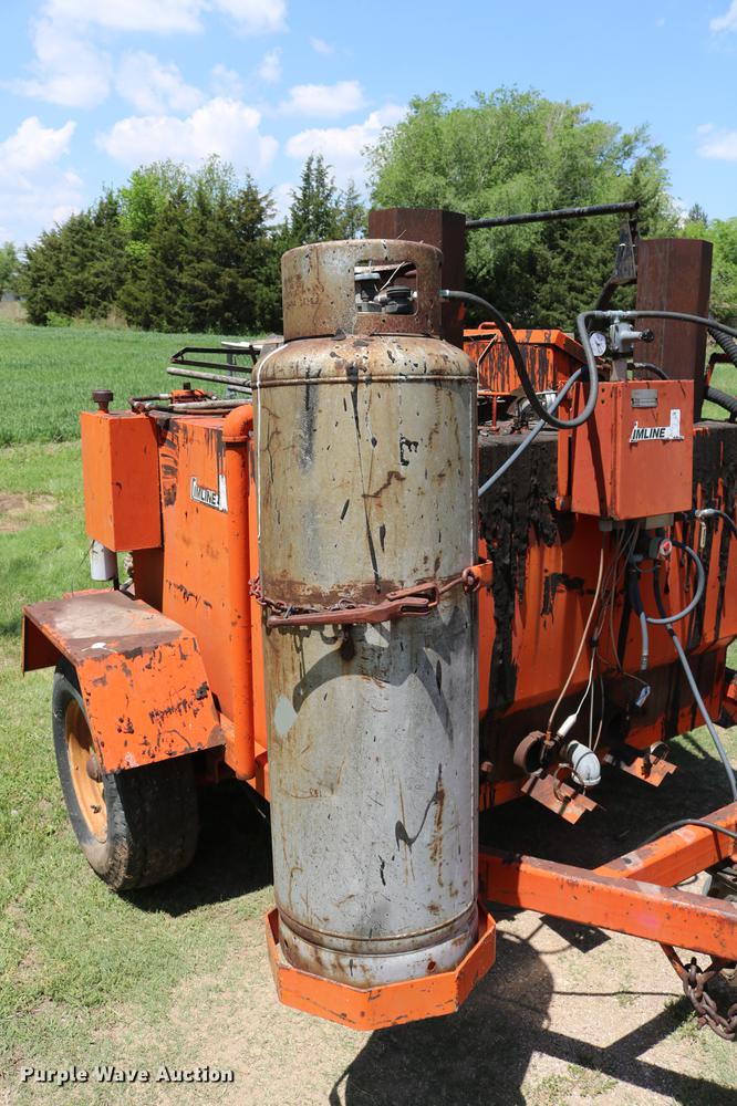 image for item EW9241 Cimline 39A-4 crack sealer