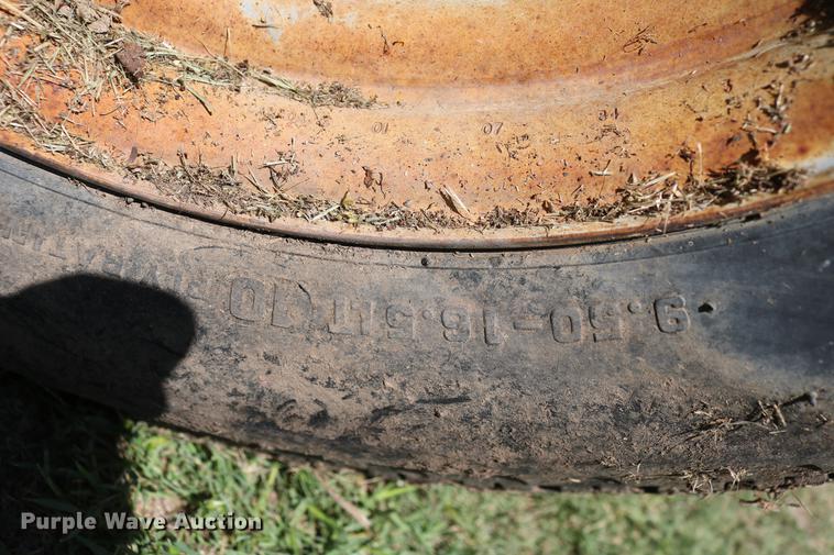 image for item EW9241 Cimline 39A-4 crack sealer