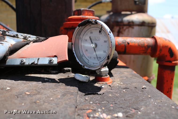 image for item EW9241 Cimline 39A-4 crack sealer