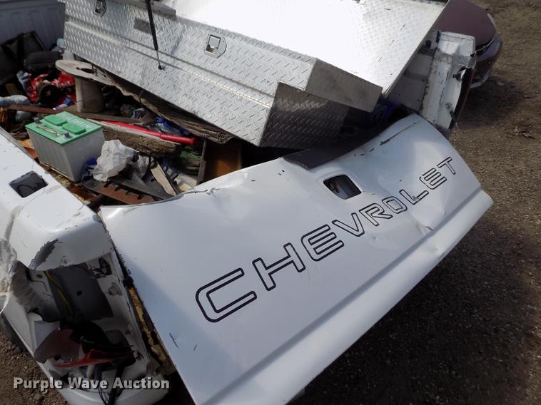 image for item DB9207 2003 Chevrolet Silverado 1500 pickup truck