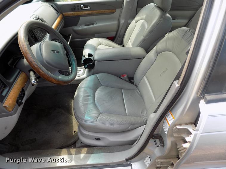 image for item DB9209 2000 Lincoln Continental