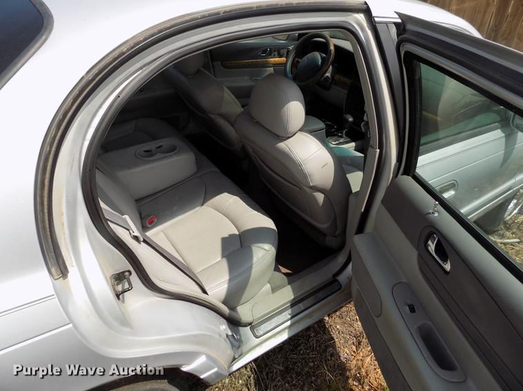 image for item DB9209 2000 Lincoln Continental