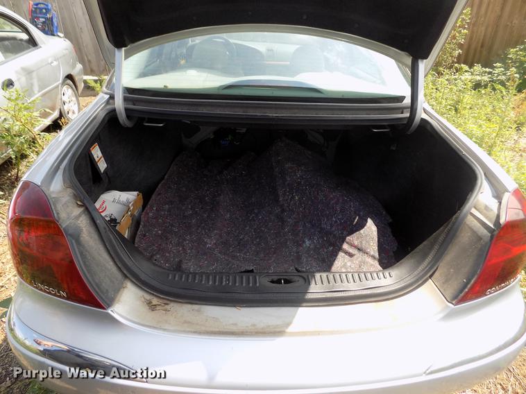 image for item DB9209 2000 Lincoln Continental