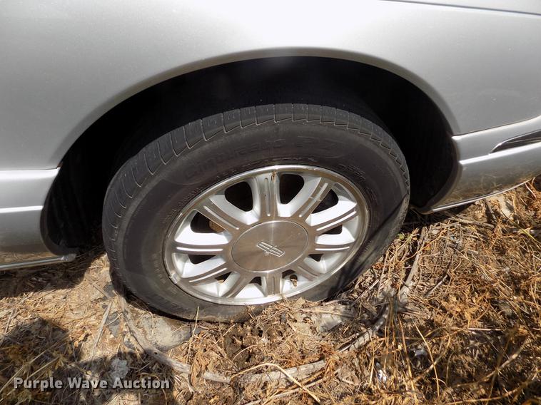 image for item DB9209 2000 Lincoln Continental