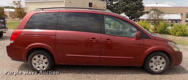 image for item DB9210 2005 Nissan Quest van