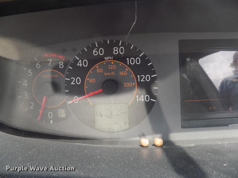 image for item DB9210 2005 Nissan Quest van