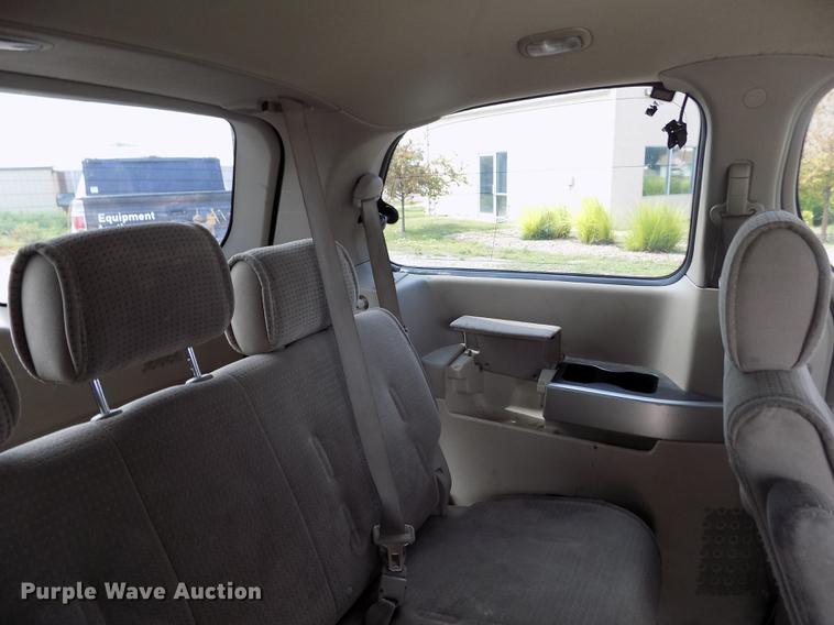 image for item DB9210 2005 Nissan Quest van