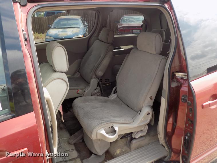 image for item DB9210 2005 Nissan Quest van