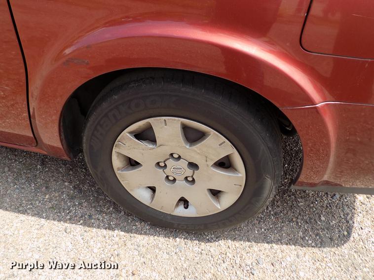 image for item DB9210 2005 Nissan Quest van