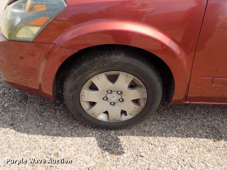 image for item DB9210 2005 Nissan Quest van