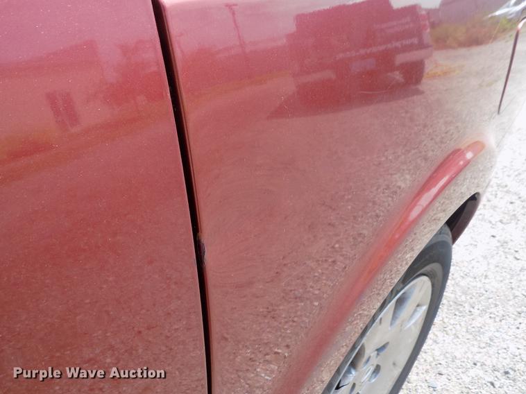 image for item DB9210 2005 Nissan Quest van