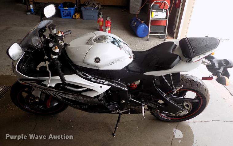 image for item DB9212 2012 Yamaha YZF-R6 Raven motorcycle