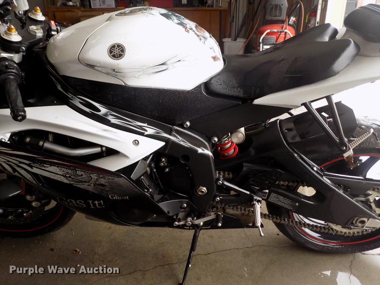 image for item DB9212 2012 Yamaha YZF-R6 Raven motorcycle