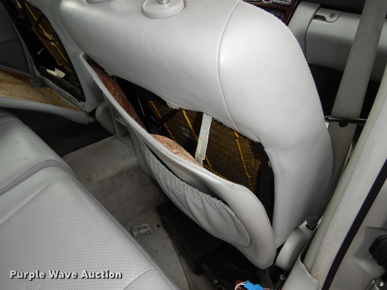 image for item DE1773 2001 Mercedes Benz C320