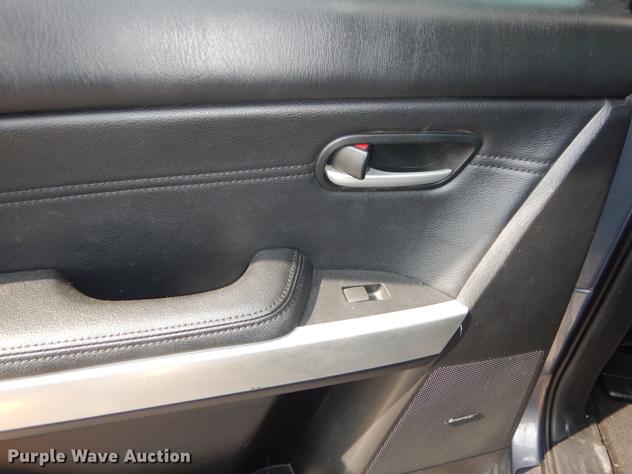 image for item DE1803 2007 Mazda CX9 SUV