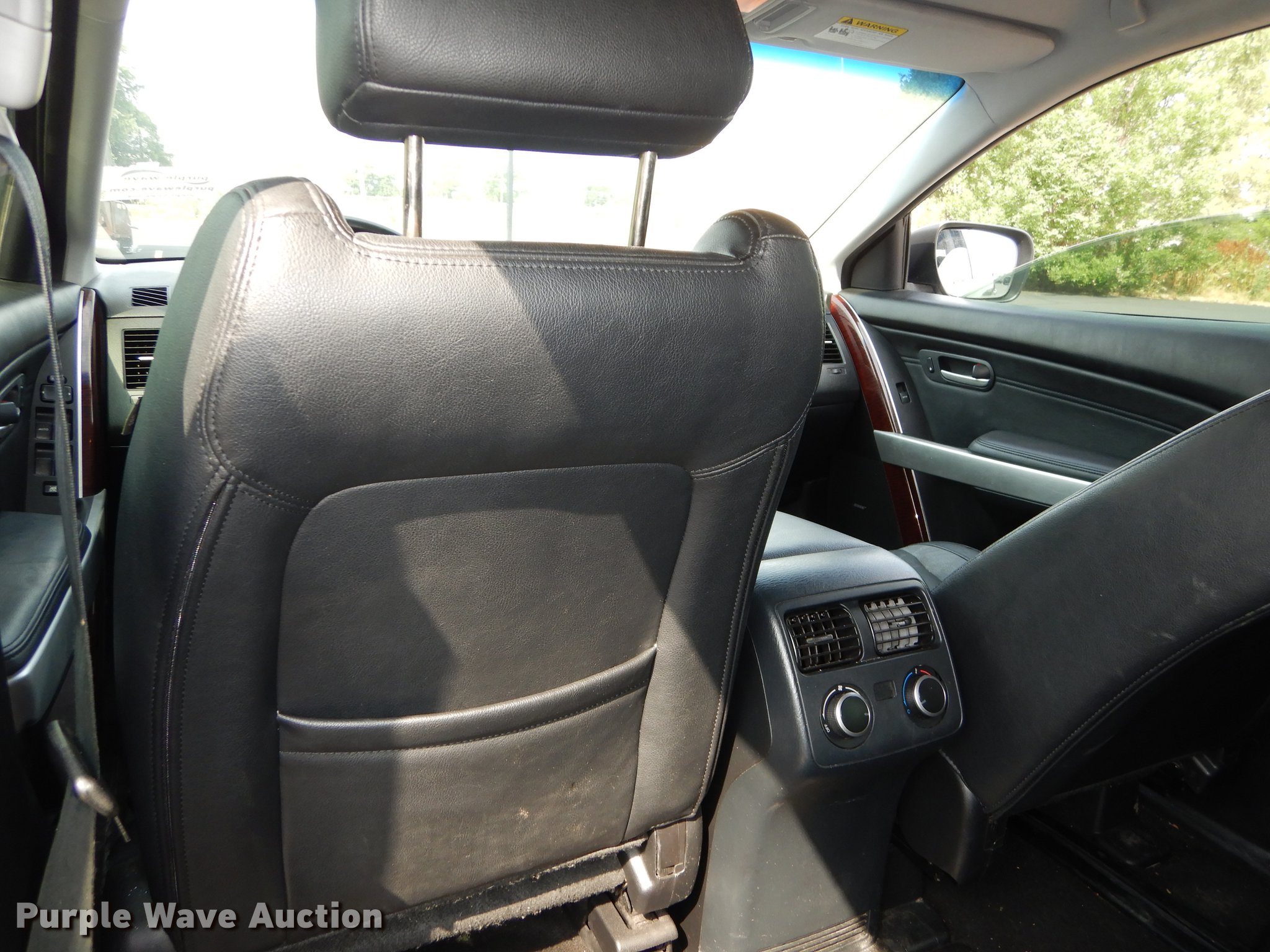 image for item DE1803 2007 Mazda CX9 SUV