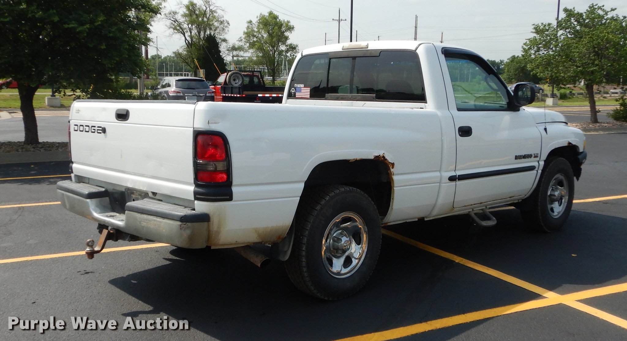 image for item DE1804 2001 Dodge Ram 1500 pickup truck