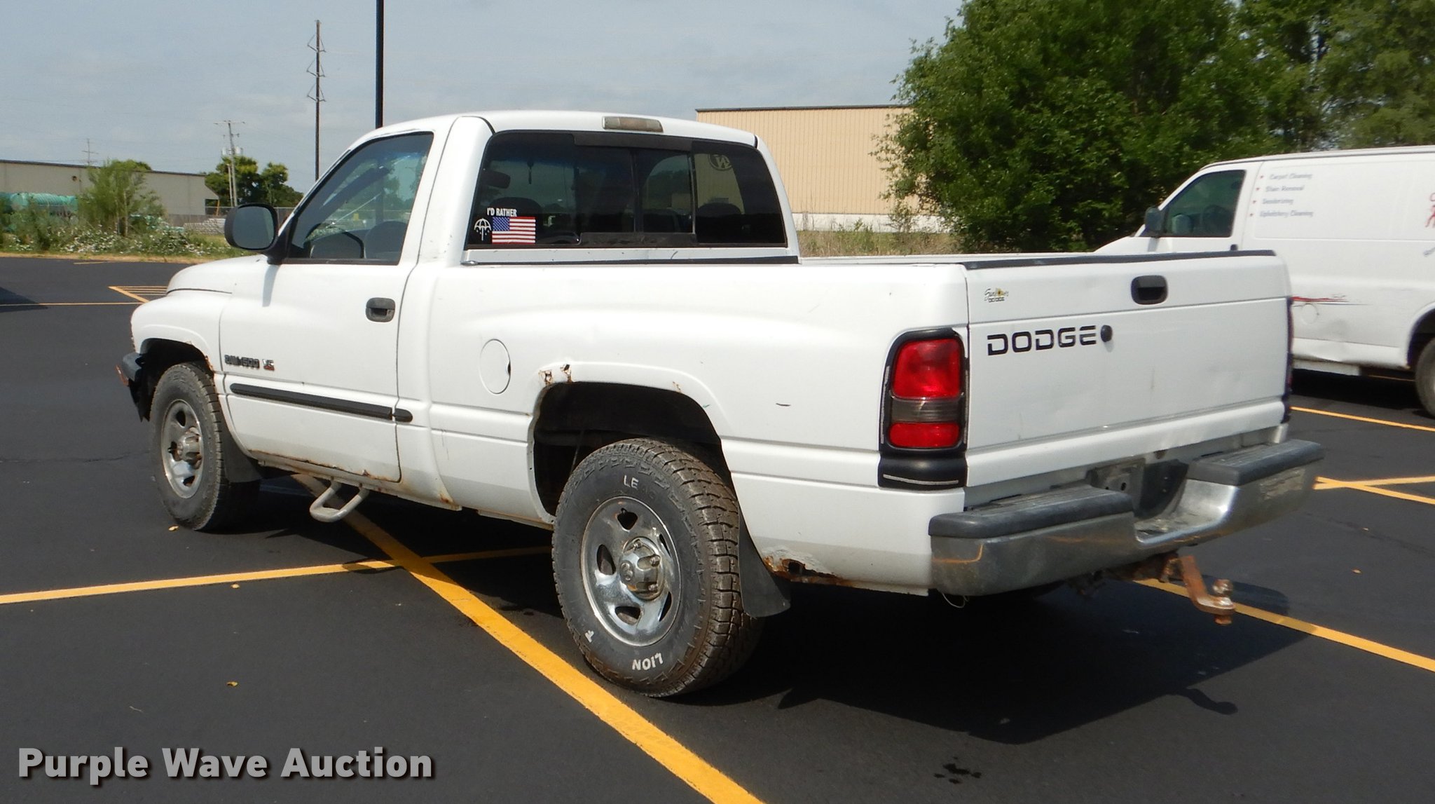 image for item DE1804 2001 Dodge Ram 1500 pickup truck