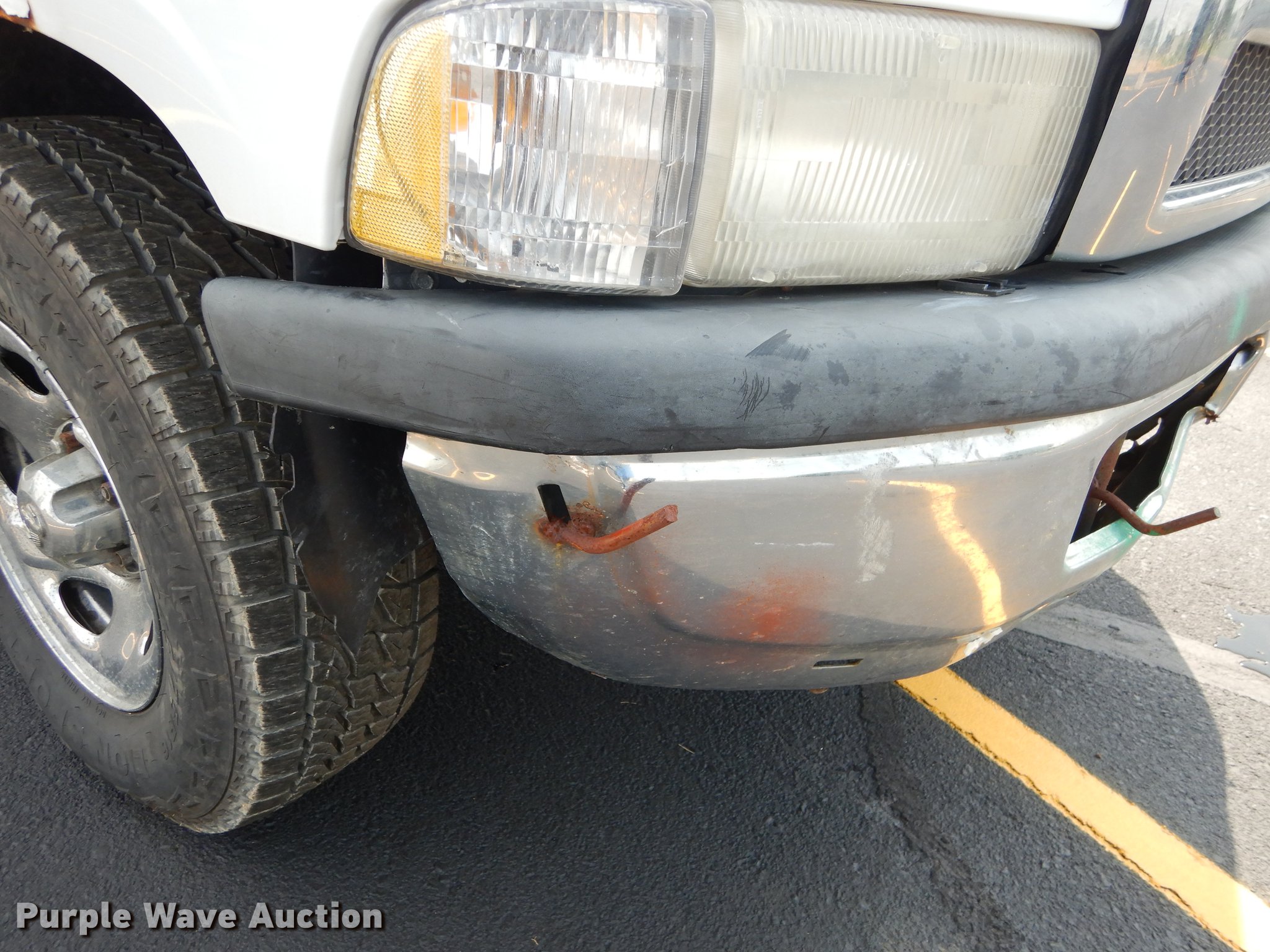 image for item DE1804 2001 Dodge Ram 1500 pickup truck