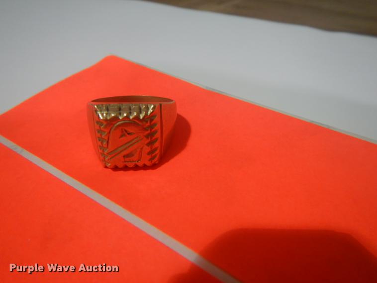 image for item EK9309 Mens ring